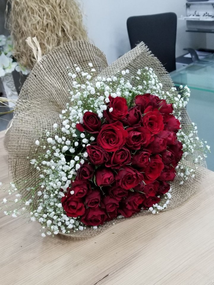 40 Kırmızı Gül Buketi - İzmir Çiçek Siparişi